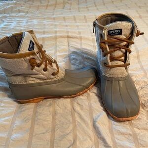 Sperry boots